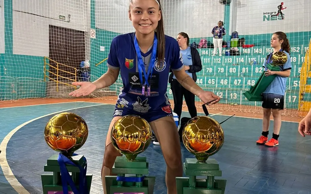 Mellany dos Santos desponta no universo do Futsal: Uma Promessa em Ascensão