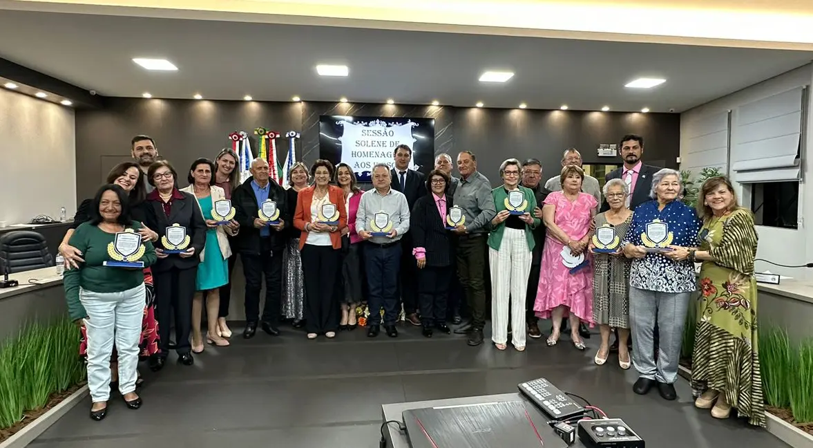 Sessão Solene em Homenagem ao Idoso Destaca Contribuições Notáveis em Ibirubá