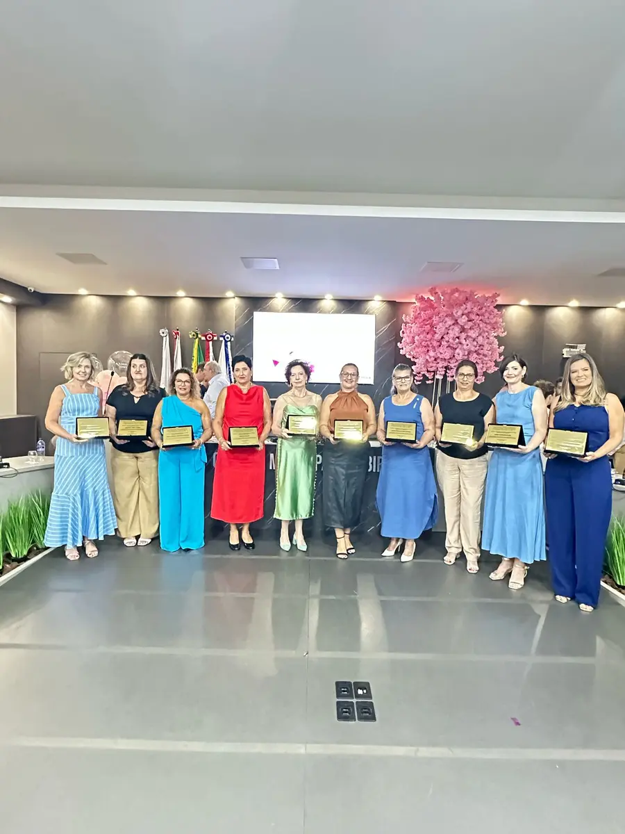 Câmara de Vereadores de Ibirubá promoveu sessão solene em homenagem ao Dia da Mulher