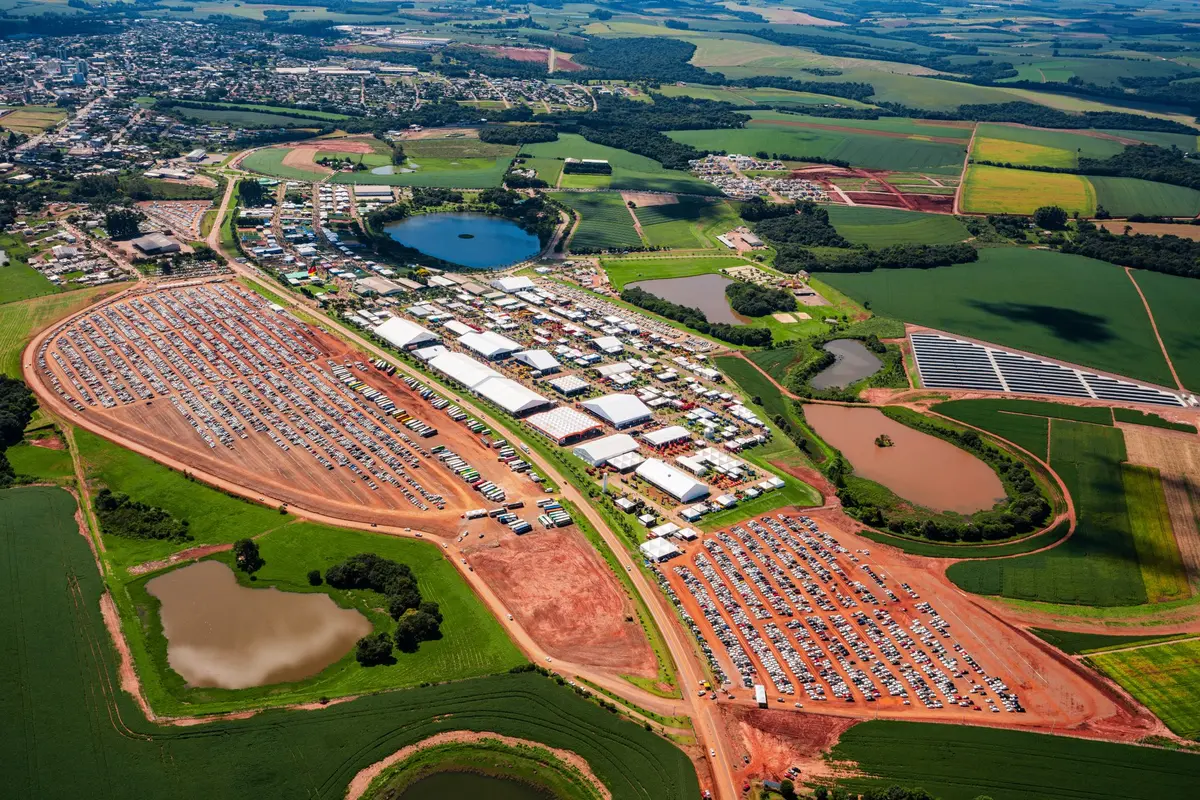 Expodireto Cotrijal 2025 começa com foco em inovação e apoio ao produtor gaúcho