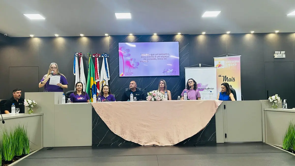 Palestra especial pelo Mês da Mulher lota a Câmara e reúne comunidade em Ibirubá