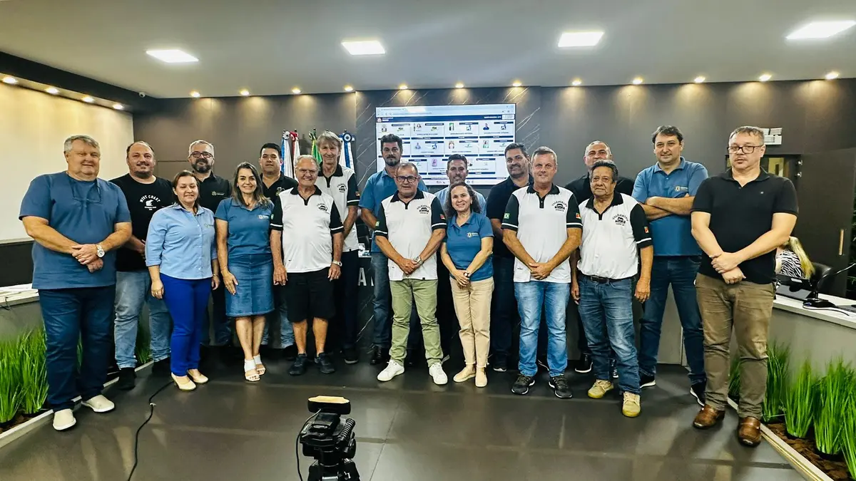 Câmara de Ibirubá aprova criação do Dia do Antigomobilista e homenagens importantes ao município