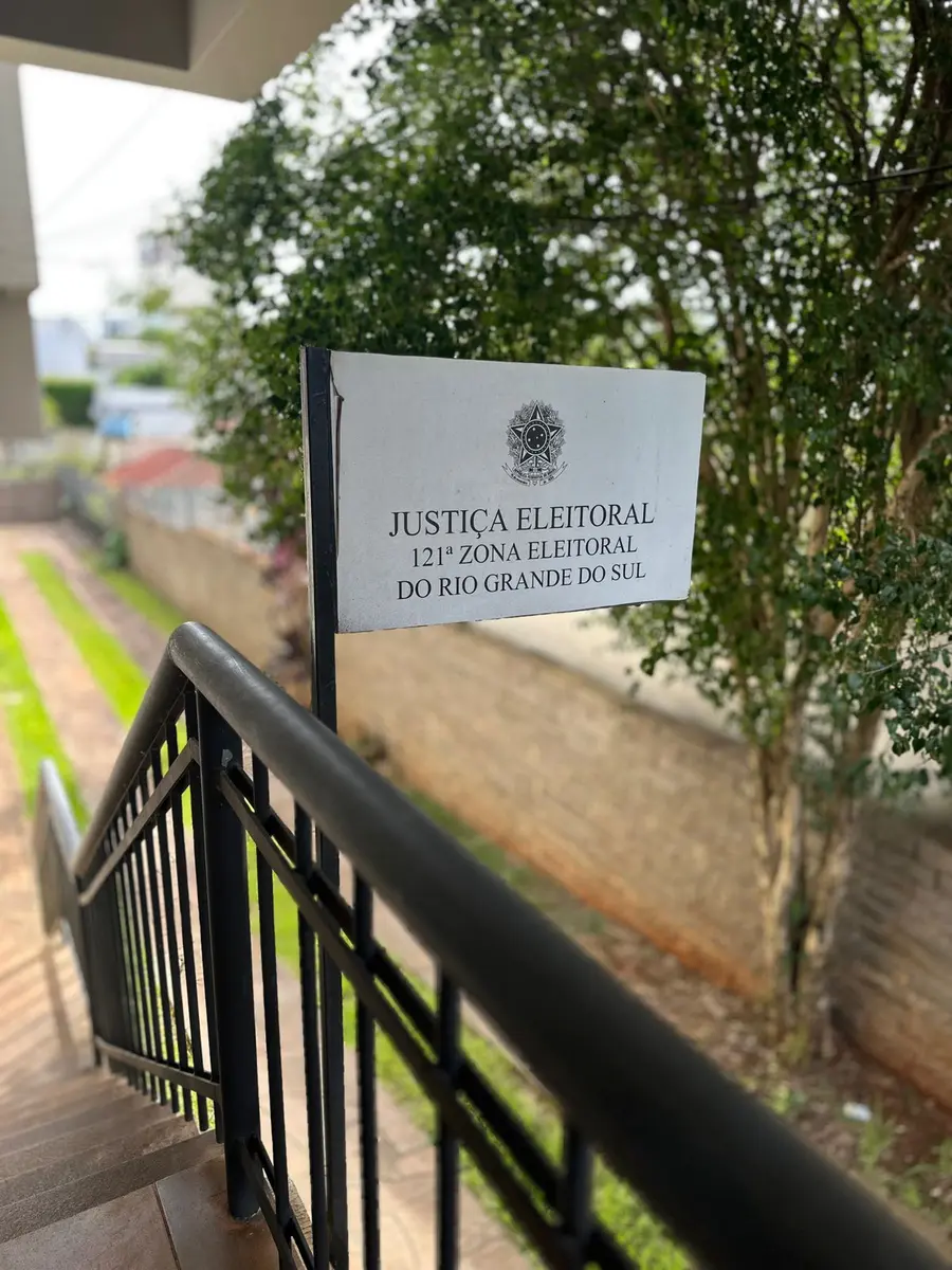 Prazo para regularizar título de eleitor encerra em 6 de maio; cartório alerta para evitar filas e perda de benefícios