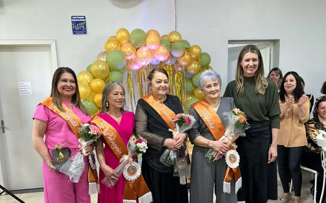 Na tarde de hoje, Ibirubá escolheu a nova corte de soberanas da Terceira Idade do Grupo Tesouros do Tempo  
