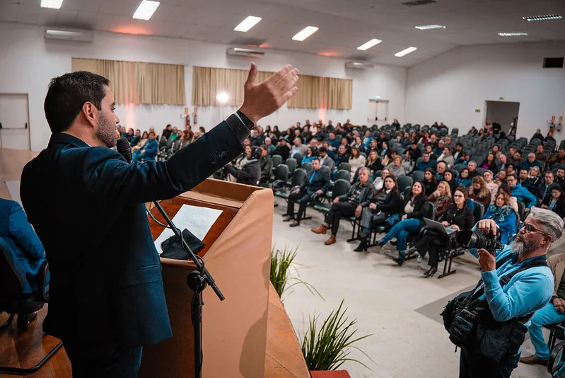 Câmara de Vereadores homenageia quatro personalidades com o Título de Cidadão Cruz-Altense