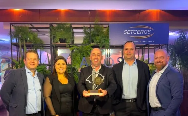 Théo Transportes recebe Troféu Mérito do Transporte Gaúcho