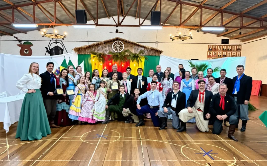 Câmara de Ibirubá homenageia tradicionalistas e celebra os 70 anos do CTG Rancho dos Tropeiros