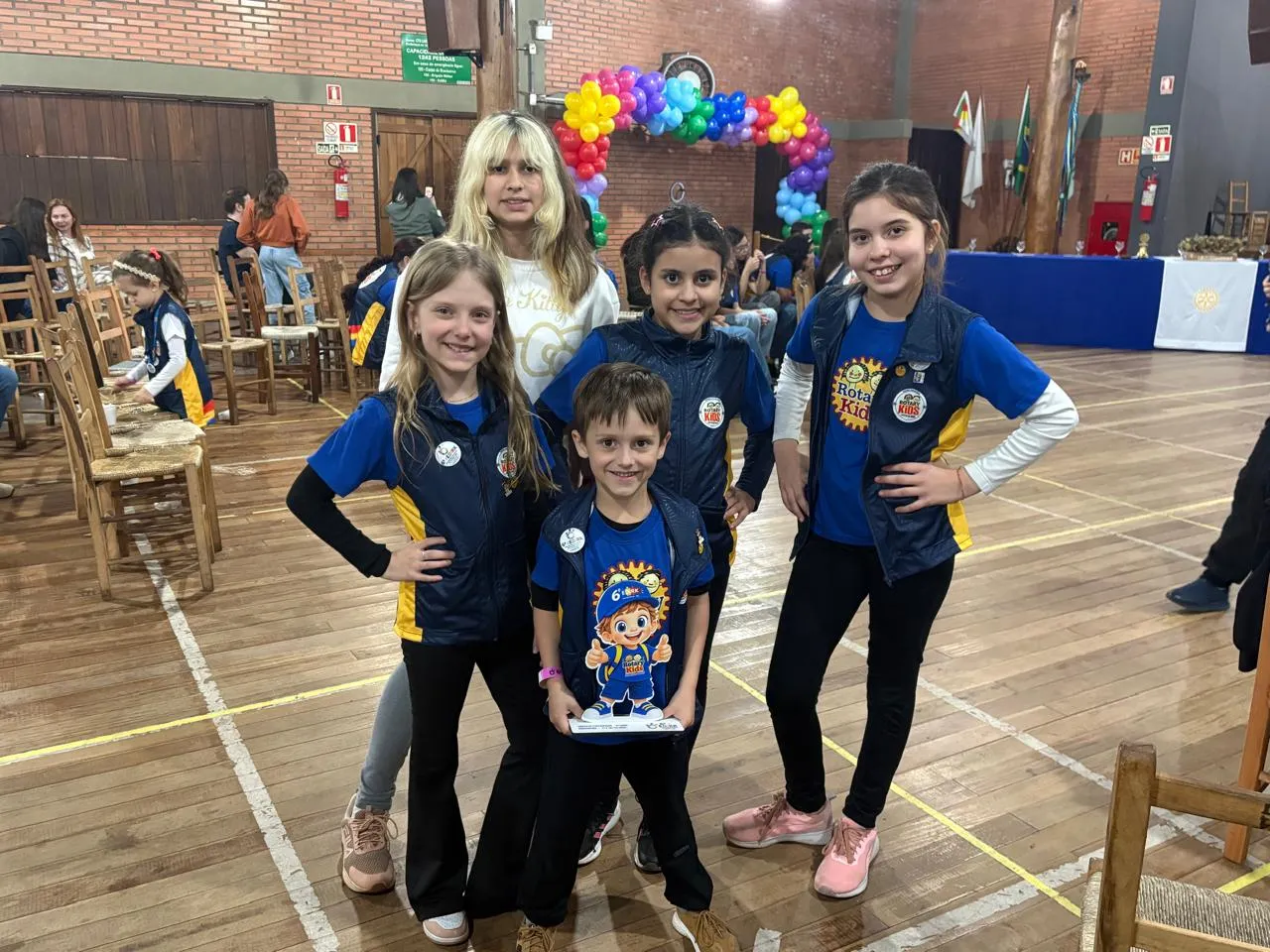 Rotary Kids de Ibirubá participa de encontro distrital em Horizontina